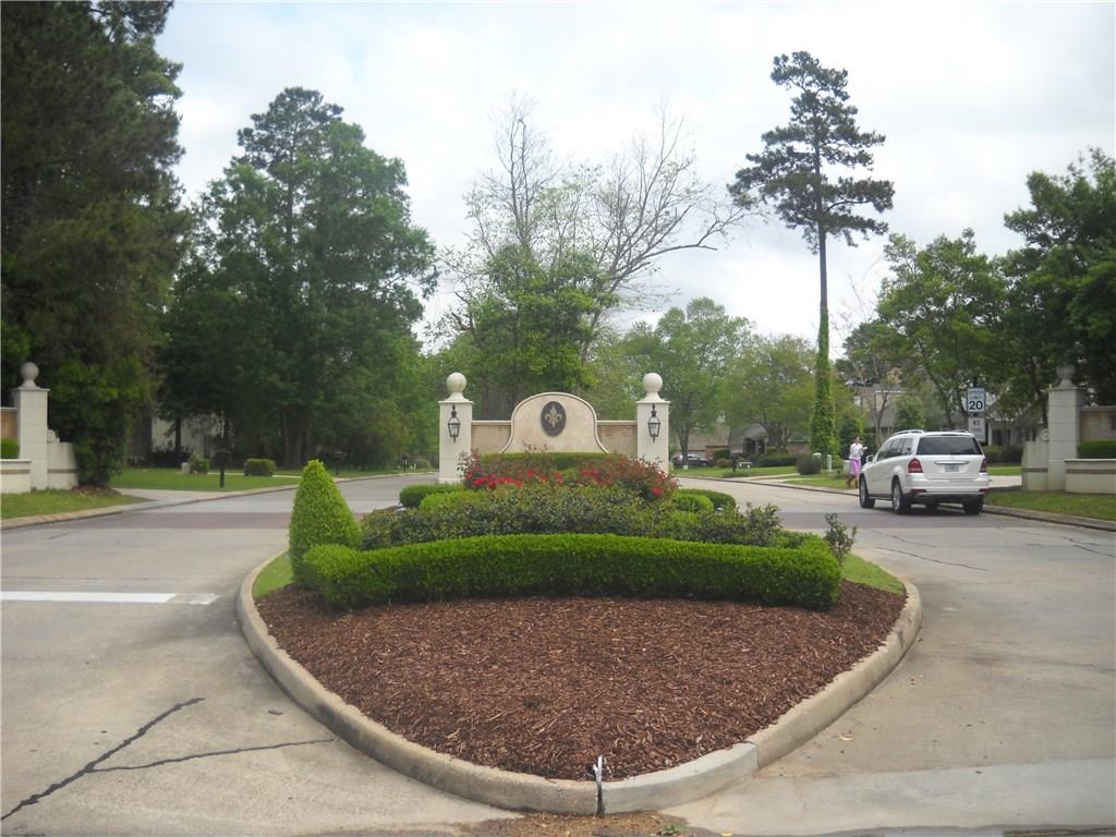 724 Rue Marseille Mandeville, LA 70471 - Photo 18 of 25 Gallery Image 18