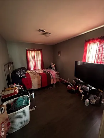 $57,500 | 817 St Matthew Drive, East St. Louis, IL 62206