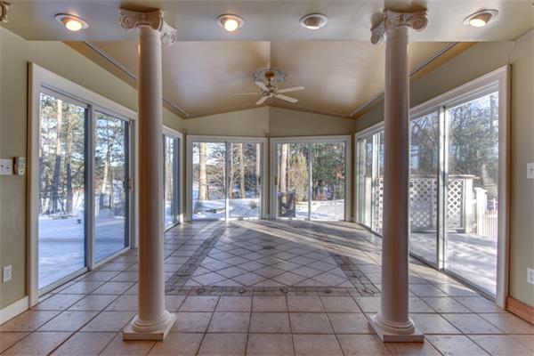755 Reservoir Road Lunenburg, MA 01462 - Photo 13 of 30