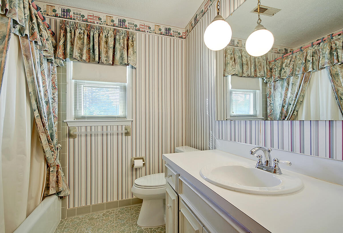 8217 Greenridge Road North Charleston, SC 29406 - Photo 22 of 31 CREM_8217 Greenridge_025
