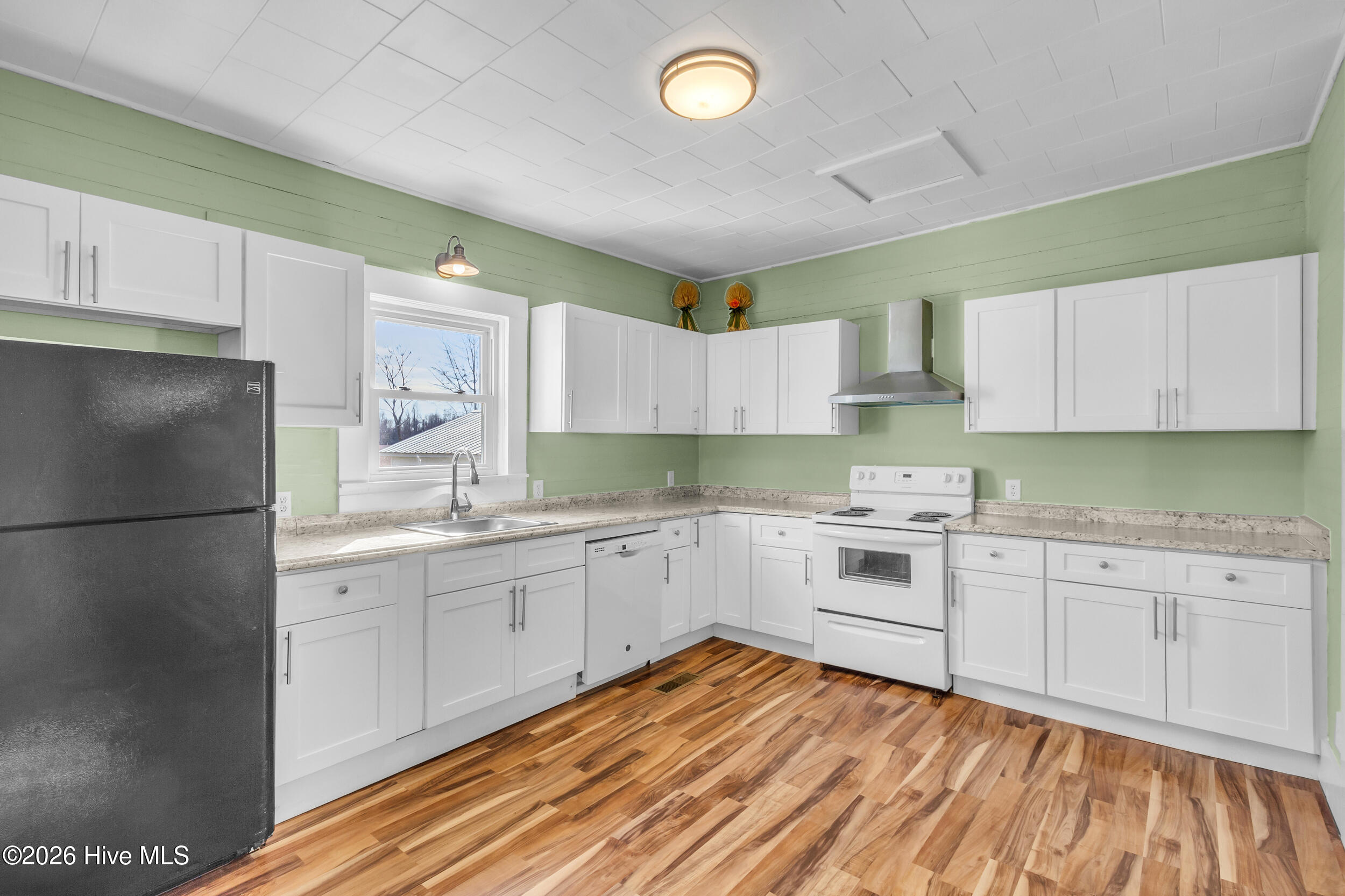 801 Highway 33 Chocowinity, NC 27817 - Photo 22 of 53 22_30