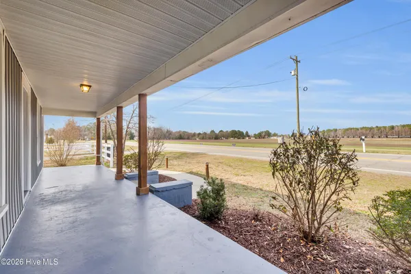 $2,100 | 801 Highway 33, Chocowinity, NC 27817