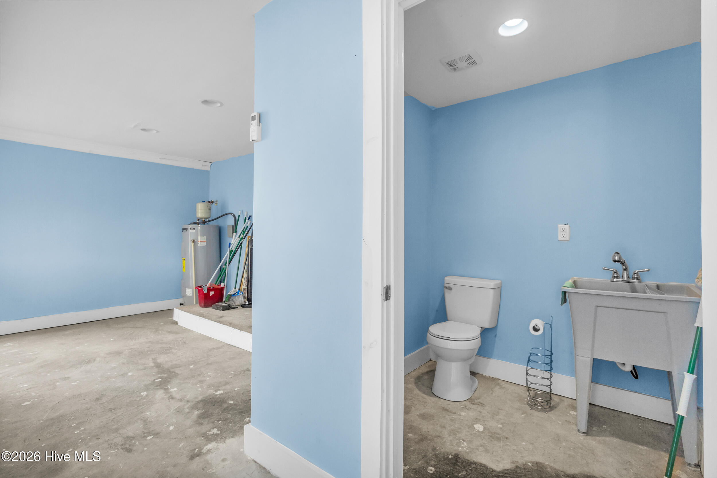 801 Highway 33 Chocowinity, NC 27817 - Photo 32 of 53 33_7