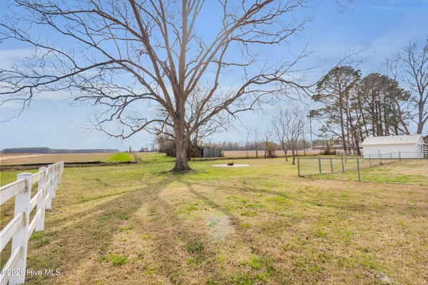 $2,100 | 801 Highway 33, Chocowinity, NC 27817