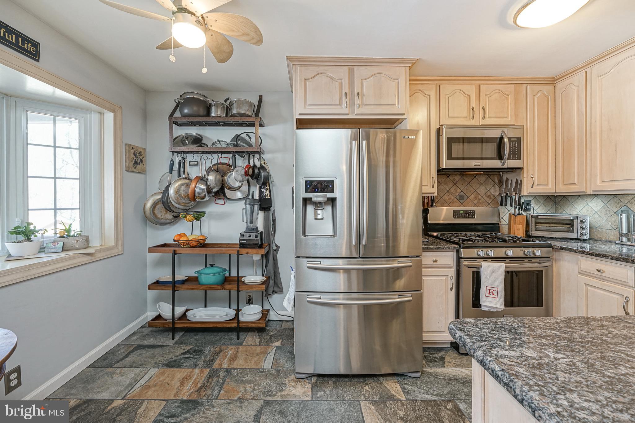 3512 Teton Road Philadelphia, PA 19154 - Photo 8 of 27