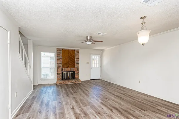 $1,475 | 9821 Siegen Lane, Unit 9821, Baton Rouge, LA 70810