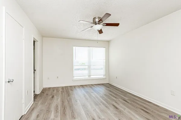 $1,475 | 9821 Siegen Lane, Unit 9821, Baton Rouge, LA 70810