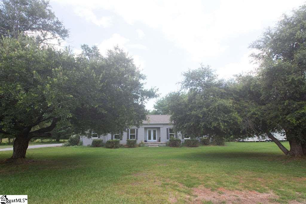 8500 New Cut Road Campobello, SC 29322 - Photo 1 of 31