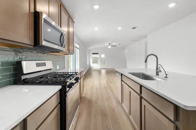 $2,895 | 496 El Capitan Loop, Dripping Springs, TX 78620