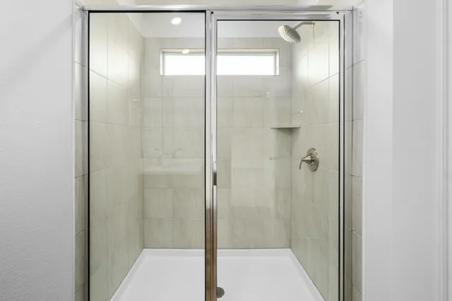 $2,895 | 496 El Capitan Loop, Dripping Springs, TX 78620