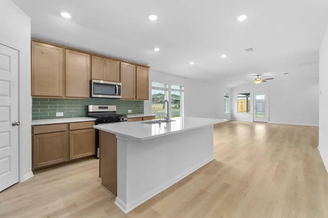 $2,895 | 496 El Capitan Loop, Dripping Springs, TX 78620