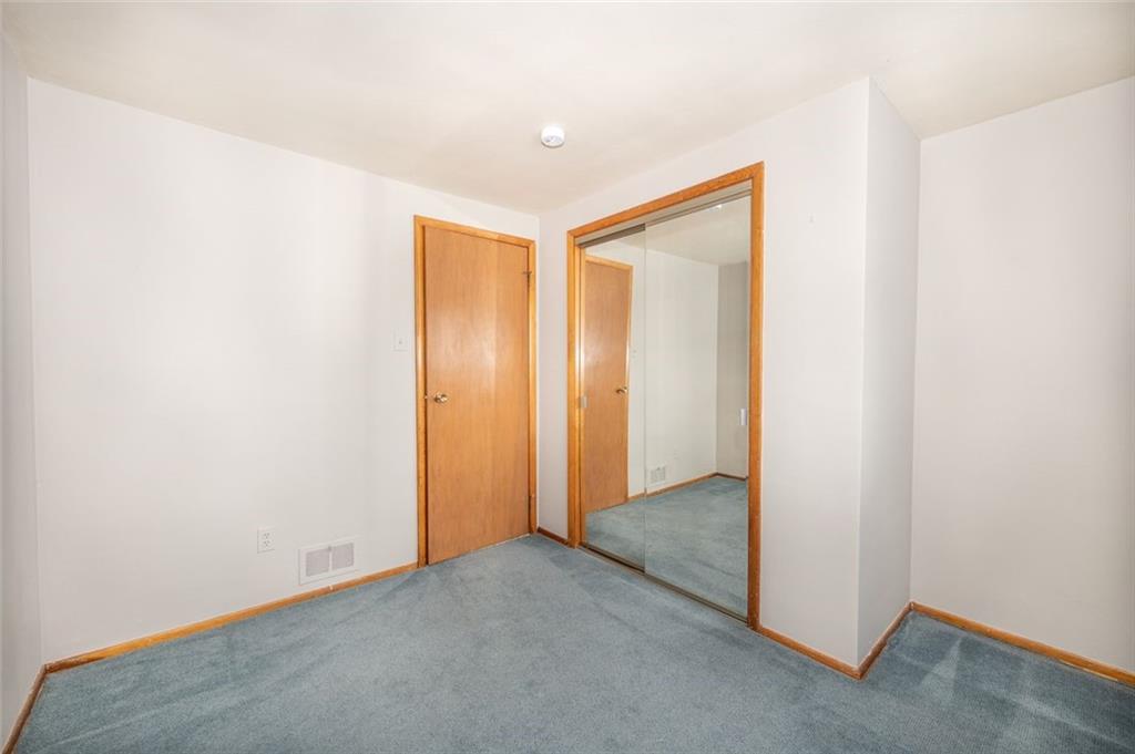 1342 Cathell Road Pittsburgh, PA 15236 - Photo 28 of 31 a view of an empty room