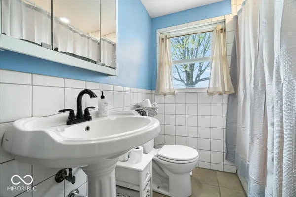 $227,500 | 205 H Street, Wilkinson, IN 46186