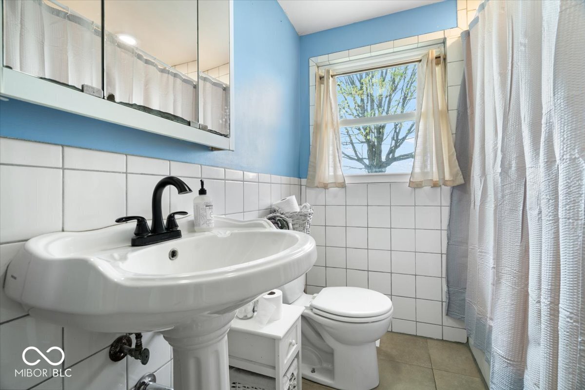 205 H Street Wilkinson, IN 46186 - Photo 17 of 24