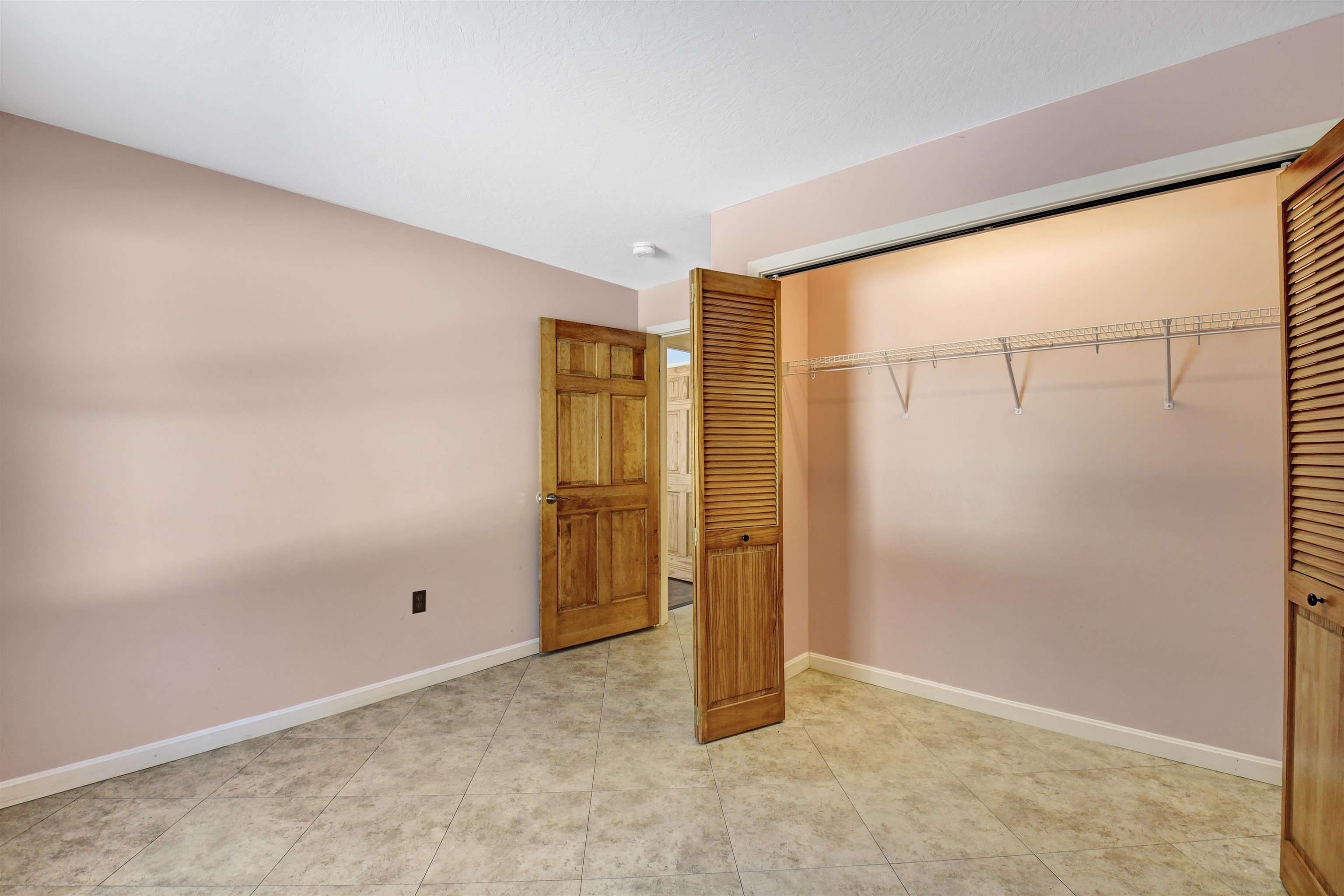 175 Main Street Grafton, NH 03240 - Photo 19 of 27