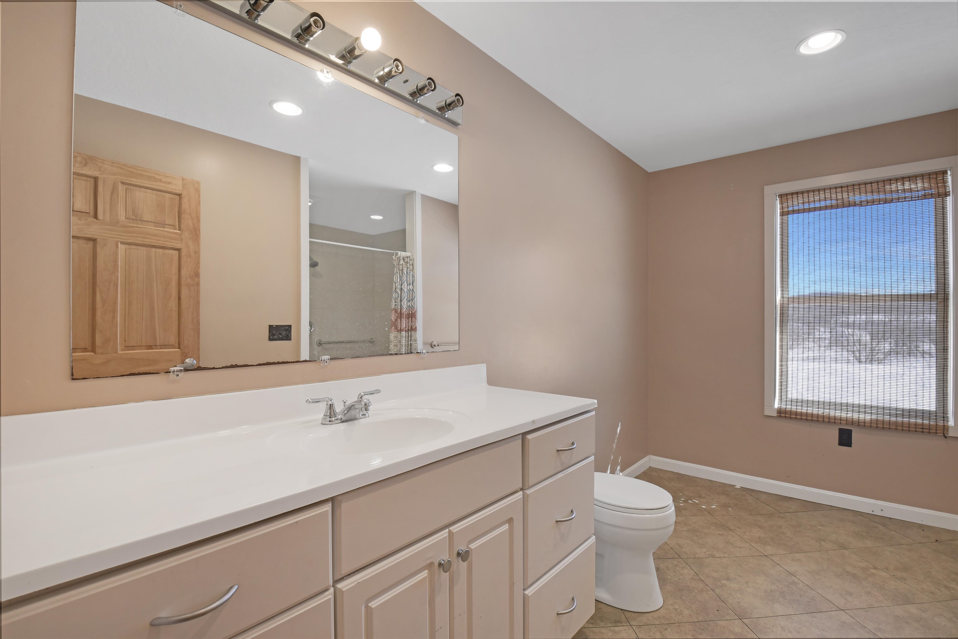 175 Main Street Grafton, NH 03240 - Photo 22 of 27