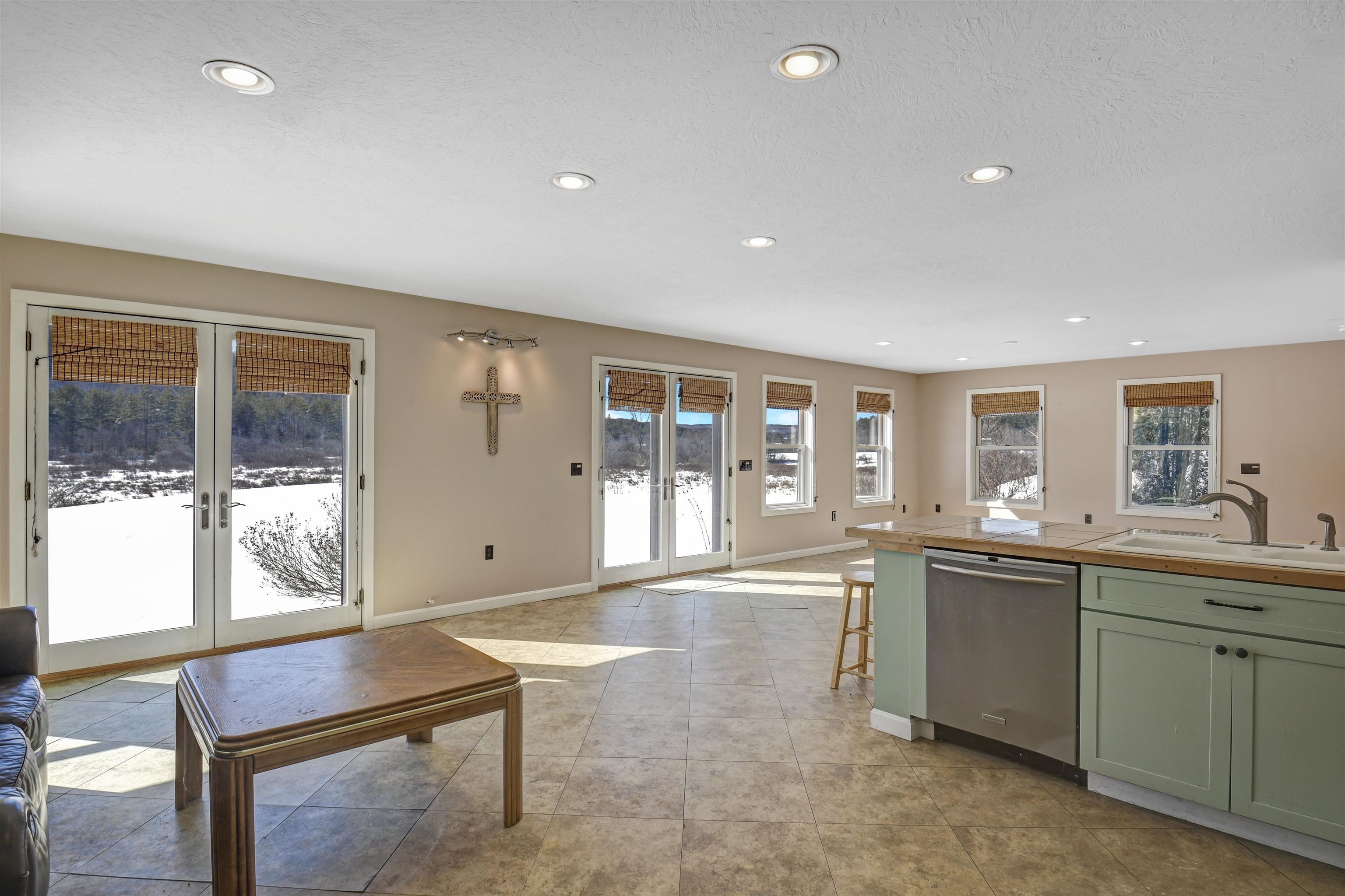 175 Main Street Grafton, NH 03240 - Photo 3 of 27