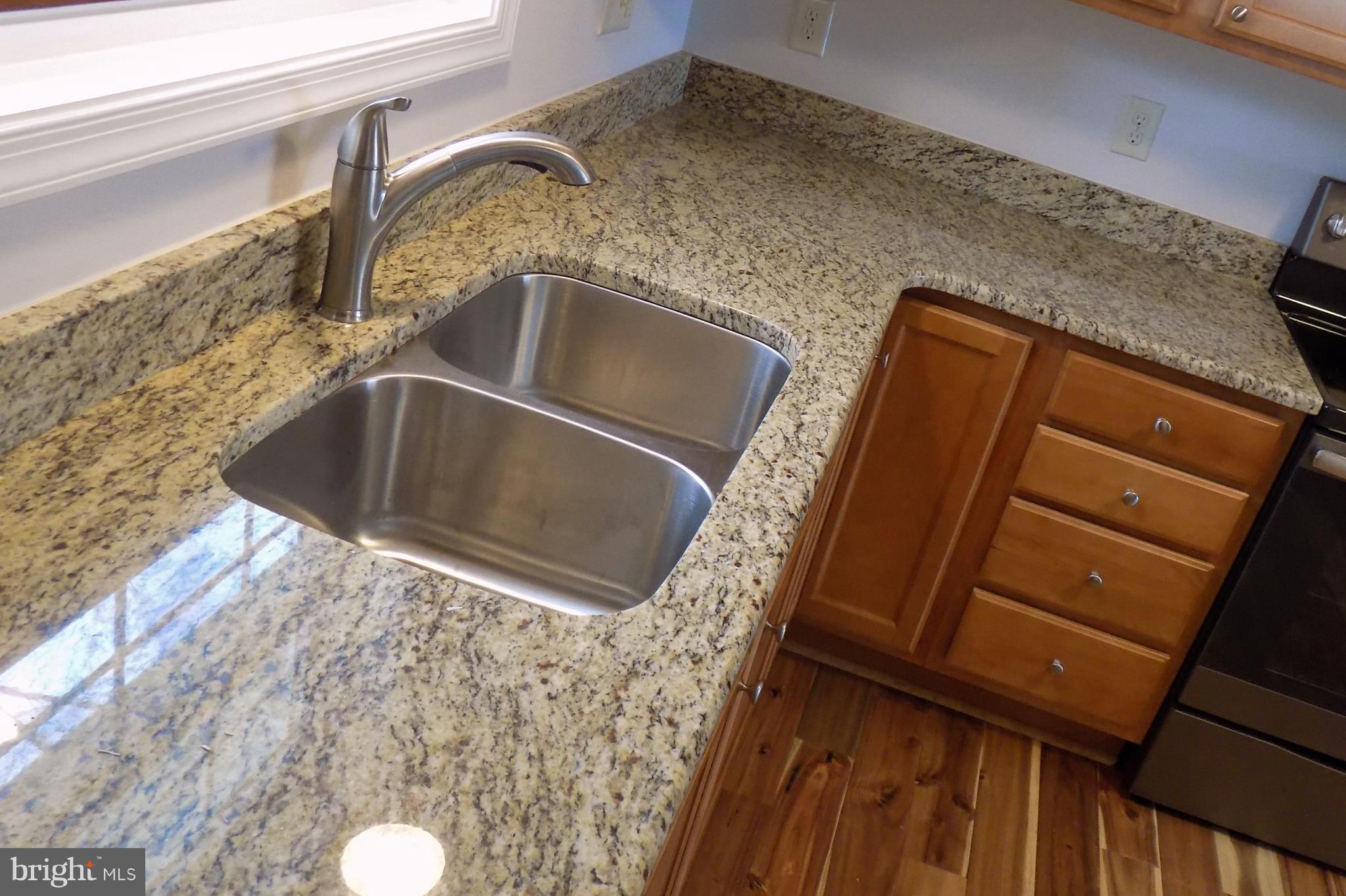 592 Apple Valley Road Winchester, VA 22602 - Photo 12 of 30 You can't take these Counter Tops for Granted !