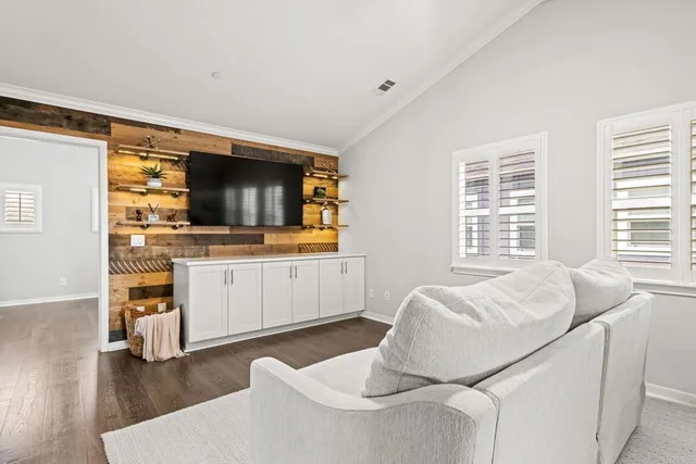 $2,449,000 | 1428 MacKinnon Avenue, Cardiff-by-the-Sea, CA 92007