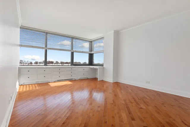 $400,000 | 3440 North Lake Shore Drive, Unit 5A, Chicago, IL 60657