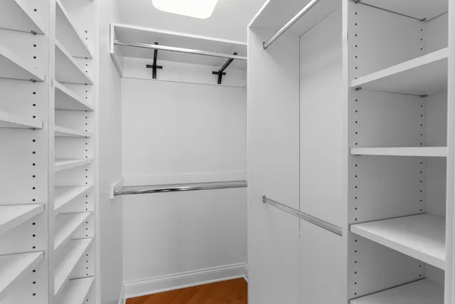 $400,000 | 3440 North Lake Shore Drive, Unit 5A, Chicago, IL 60657