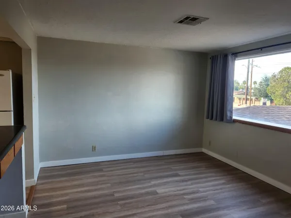 $995 | 1517 West Thomas Road, Unit 3, Phoenix, AZ 85015