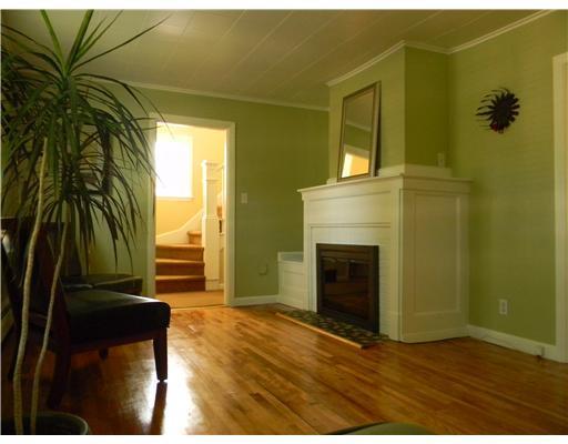 13 Sawyer Road Greene, ME 04236 - Photo 11 of 25 Living Room.