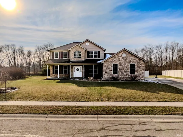 $599,000 | 413 South Bridgewater Lane, Muncie, IN 47304