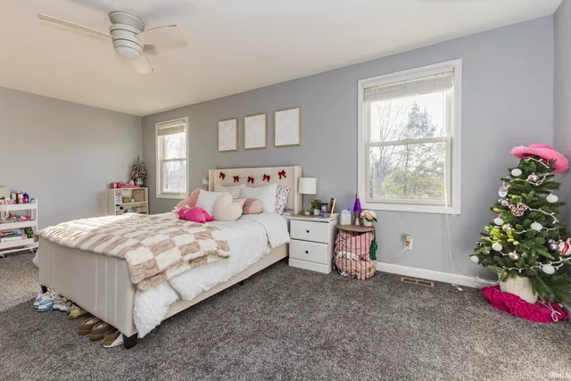 $599,000 | 413 South Bridgewater Lane, Muncie, IN 47304