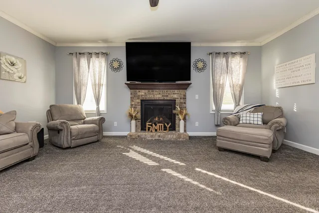 $599,000 | 413 South Bridgewater Lane, Muncie, IN 47304