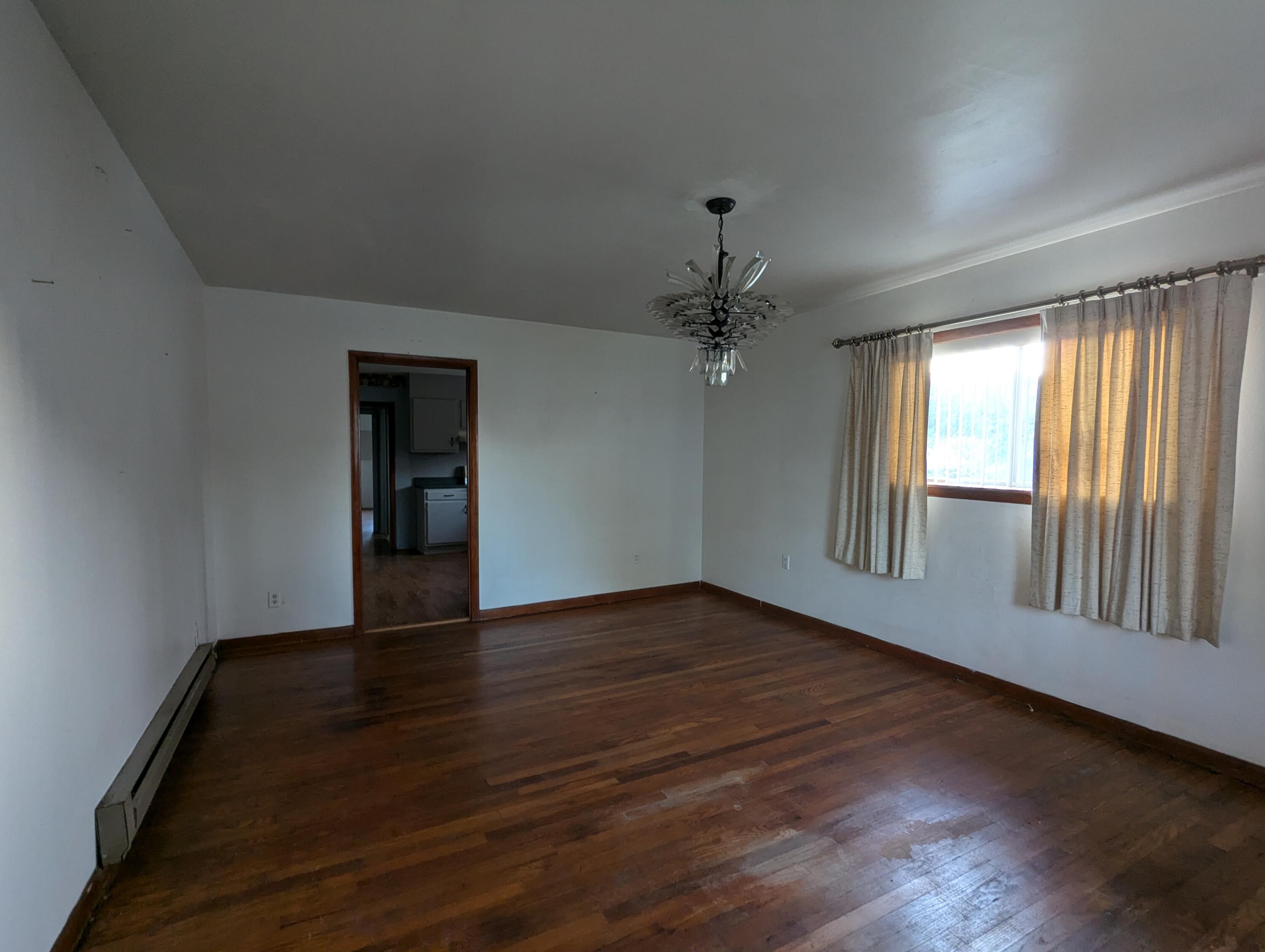 177-179 Hargrave Road Rossville, GA 30741 - Photo 6 of 15 179 Living Room