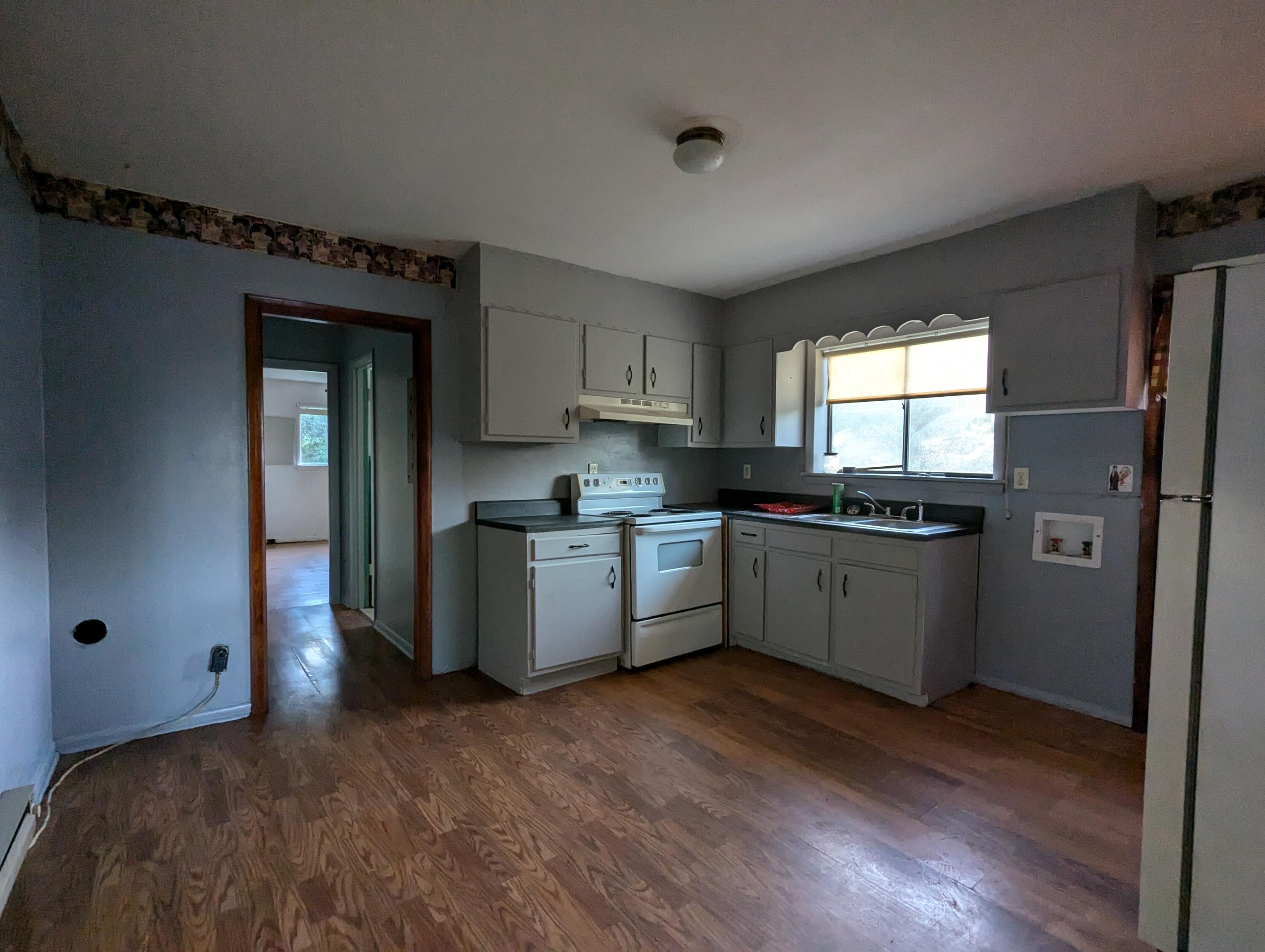 177-179 Hargrave Road Rossville, GA 30741 - Photo 7 of 15 179 Kitchen