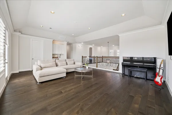 $1,599,000 | 2302 Camden Creek Lane, Houston, TX 77077