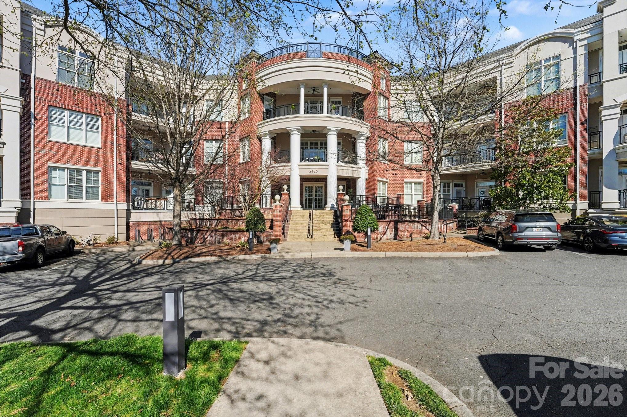 5425 Closeburn Road, Unit 210 Charlotte, NC 28210 - Photo 1 of 17