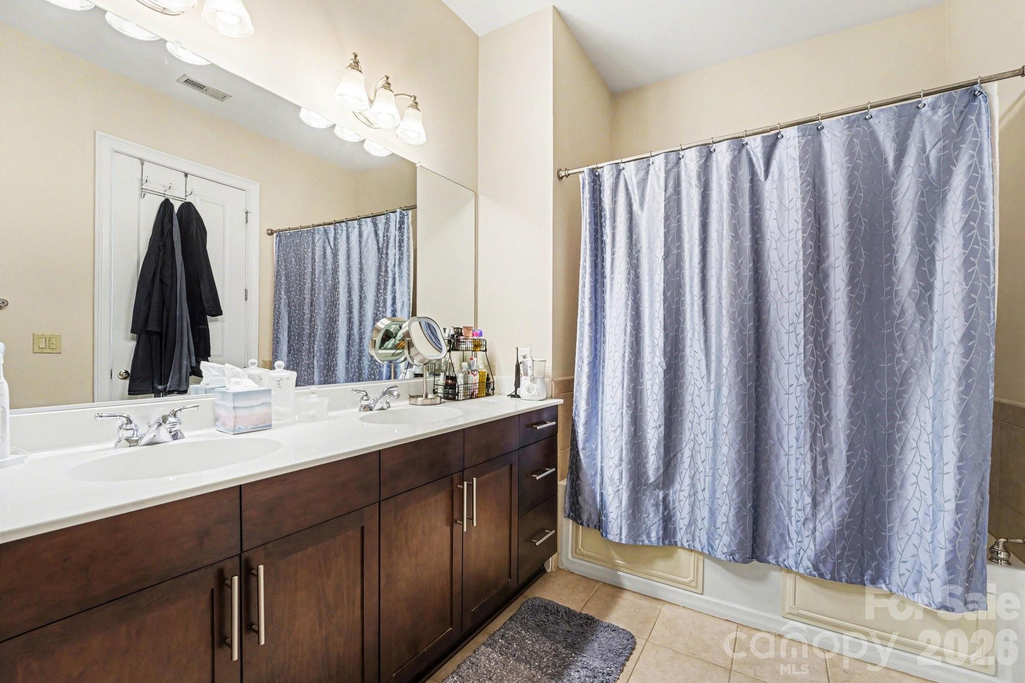 5425 Closeburn Road, Unit 210 Charlotte, NC 28210 - Photo 15 of 17