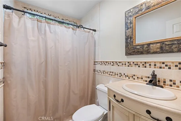 $1,399,000 | 5450 Alexandrine Court, Oceanside, CA 92057
