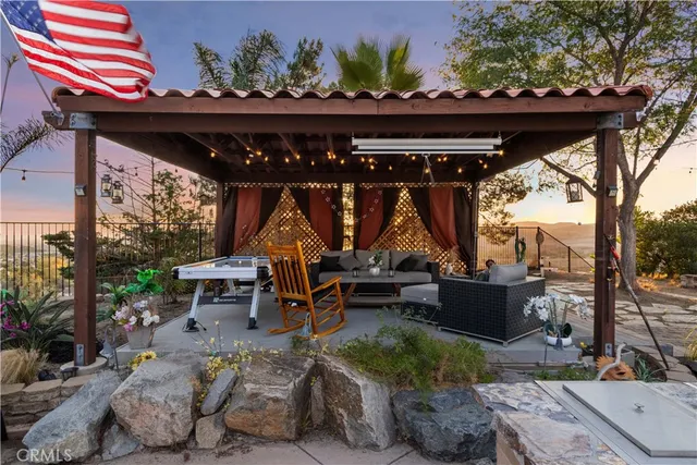 $1,399,000 | 5450 Alexandrine Court, Oceanside, CA 92057