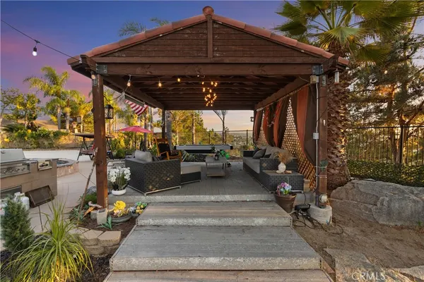 $1,399,000 | 5450 Alexandrine Court, Oceanside, CA 92057