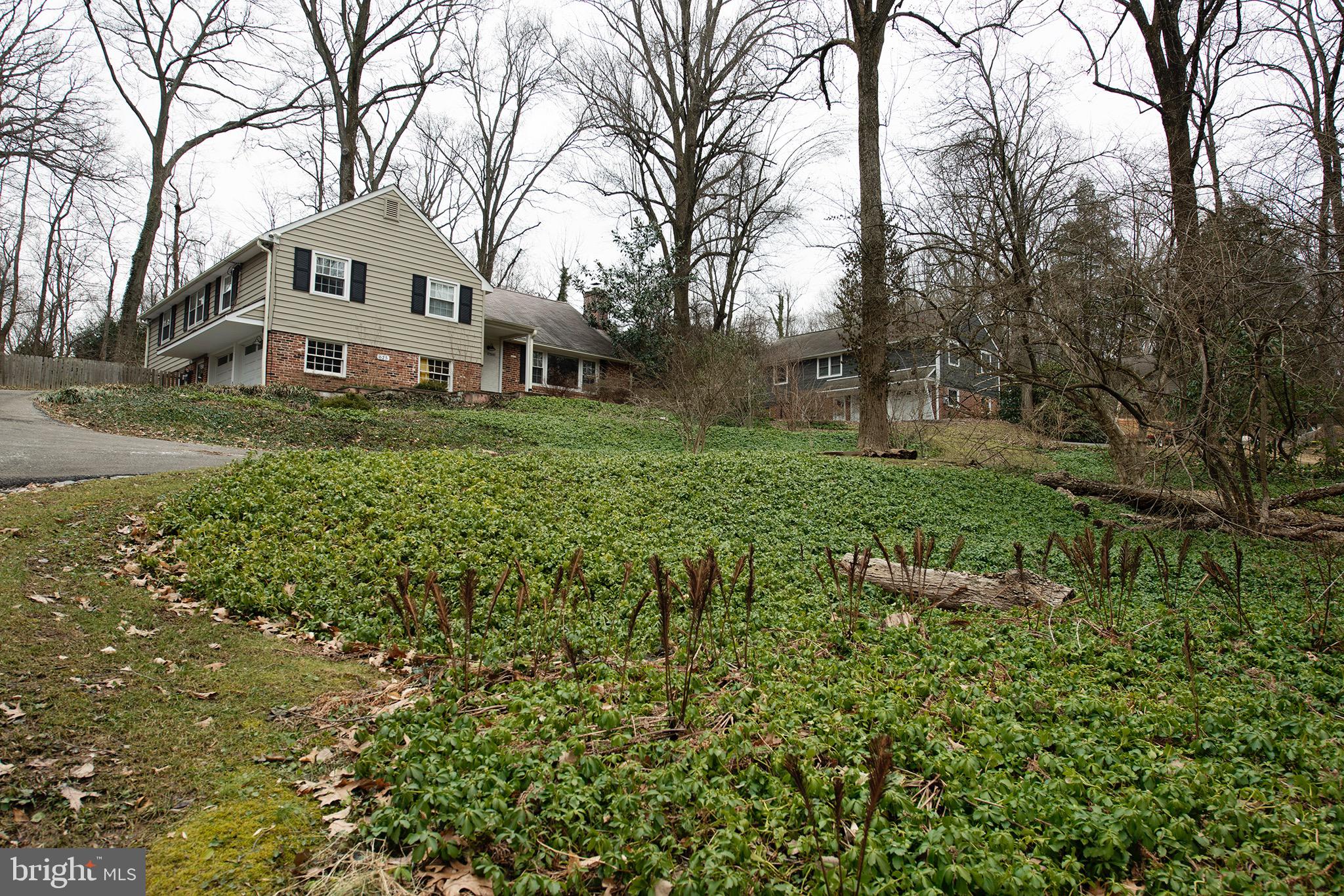 625 Upper Weadley Road Wayne, PA 19087 - Photo 2 of 25 Exterior Front