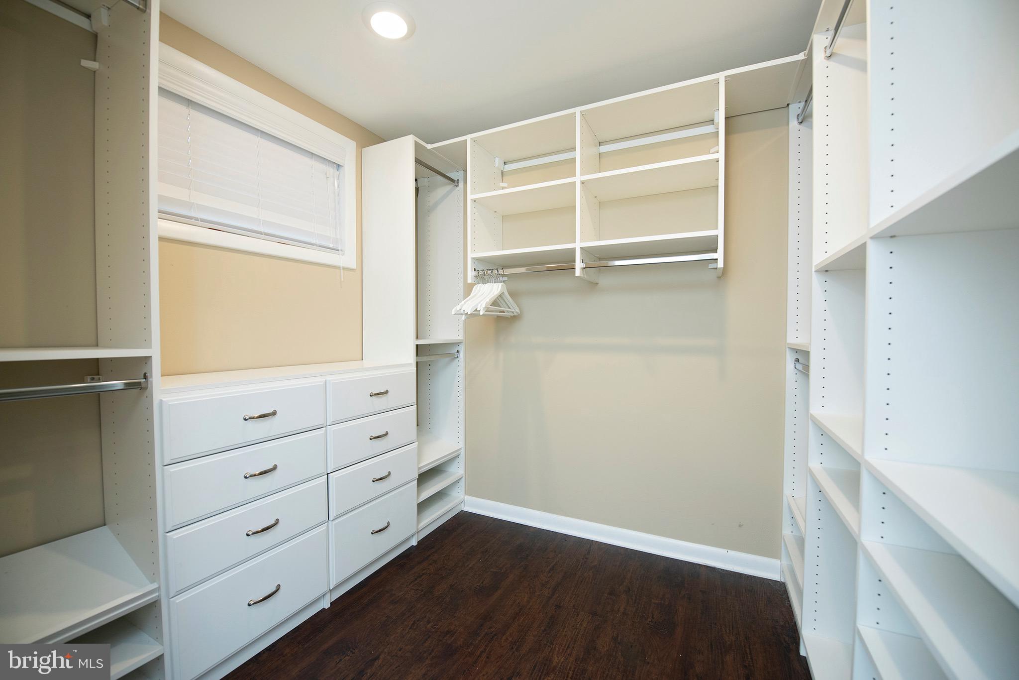 625 Upper Weadley Road Wayne, PA 19087 - Photo 13 of 25 Walk in Closet