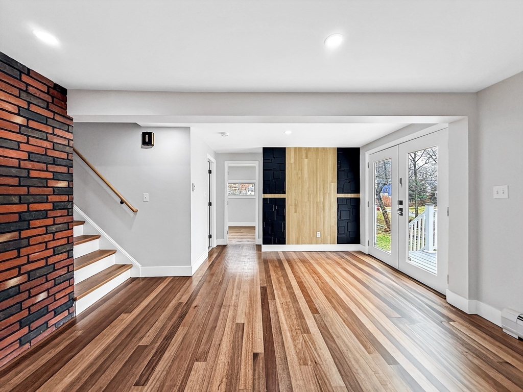 21 Burlington Road Billerica, MA 01821 - Photo 5 of 42