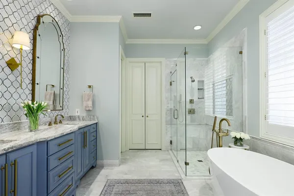 $1,695,000 | 17 Ashton Court, Dallas, TX 75230
