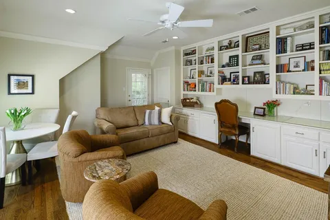 $1,695,000 | 17 Ashton Court, Dallas, TX 75230