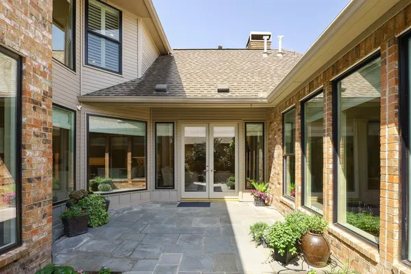 $1,695,000 | 17 Ashton Court, Dallas, TX 75230