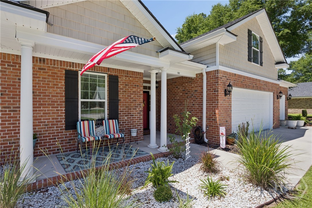 103 Mingledorff Court Springfield, GA 31329 - Photo 3 of 33 Front porch