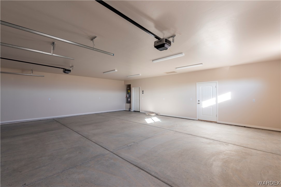 9730 North Cyrus Road Kingman, AZ 86401 - Photo 17 of 18 Gallery Image 17