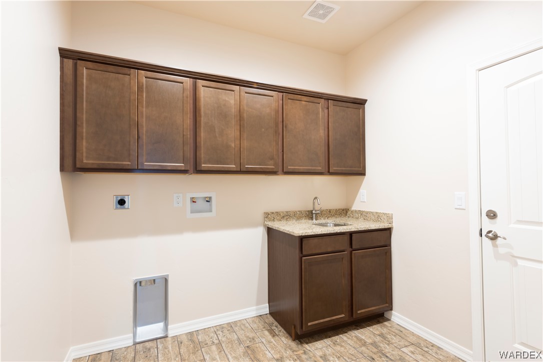 9730 North Cyrus Road Kingman, AZ 86401 - Photo 6 of 18 Gallery Image 6