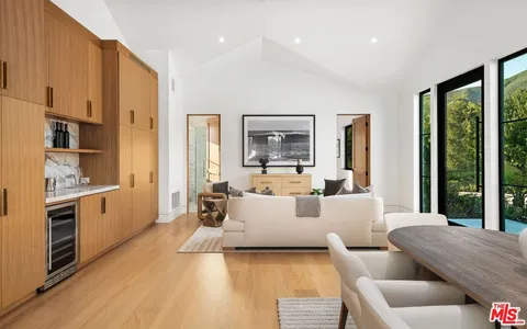 $16,995,000 | 5819 Filaree Heights Road, Malibu, CA 90265