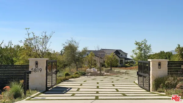 $16,995,000 | 5819 Filaree Heights Road, Malibu, CA 90265