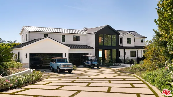 $16,995,000 | 5819 Filaree Heights Road, Malibu, CA 90265